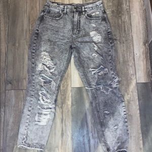 American eagle distressed mom jeans